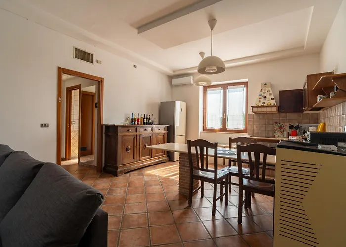 Con Ampio Giardino Recintato - Pet Friendly Apartmán