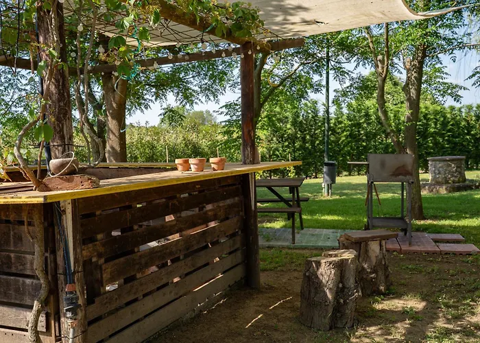Con Ampio Giardino Recintato - Pet Friendly Apartmán *